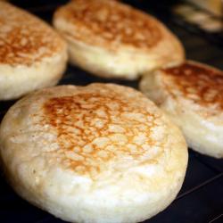 How to Make Crumpets from Scratch
